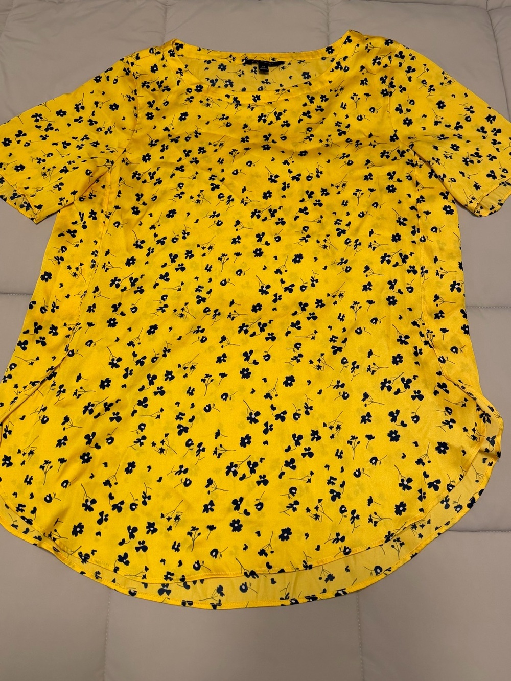 Banana Republic Bright Yellow Short-Sleeve Floral Top